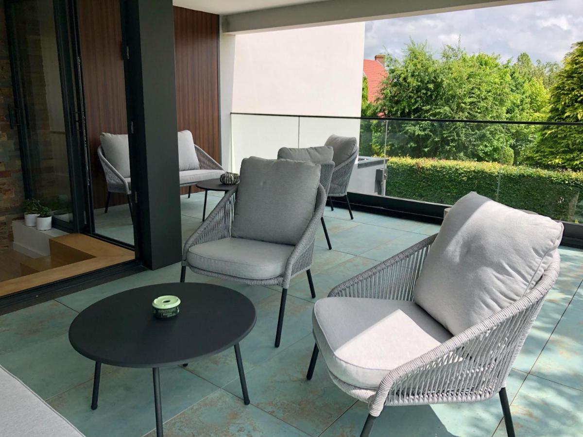 Hotelya - Lille Villeneuve D'Ascq Exterior photo
